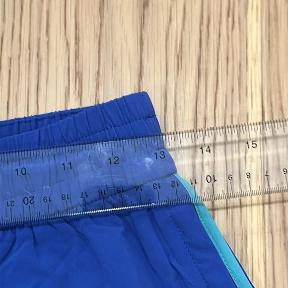 *NWT Outdoor Voices 3" Royal Blue Skirt with Aqua Trim Tennis Golf Activewear - Picture 5 of 10